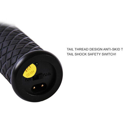 Heavy Duty Stun Gun with LED Flashlight (1118B)